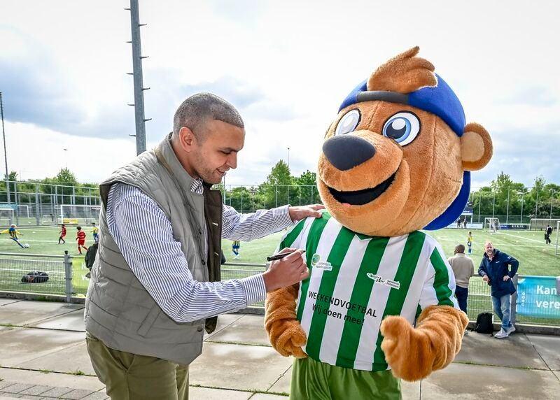 Pilot Weekendvoetbal van start in Rotterdam image