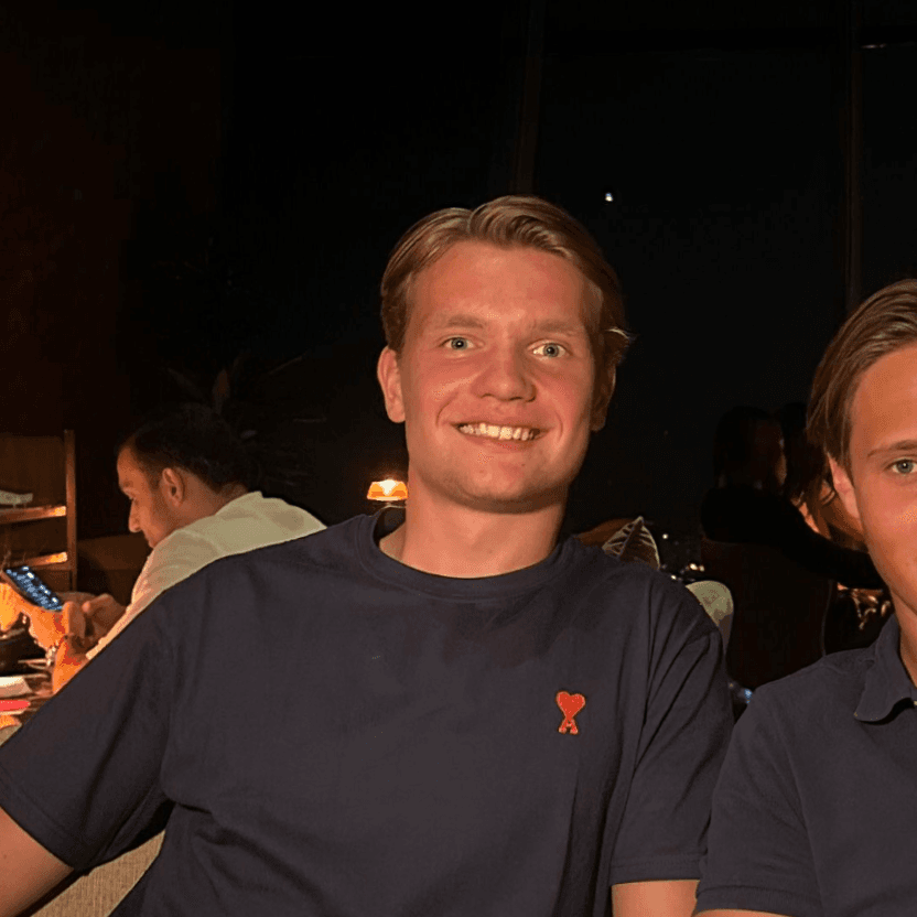 Thijn Hogeland Thijn Hogeland