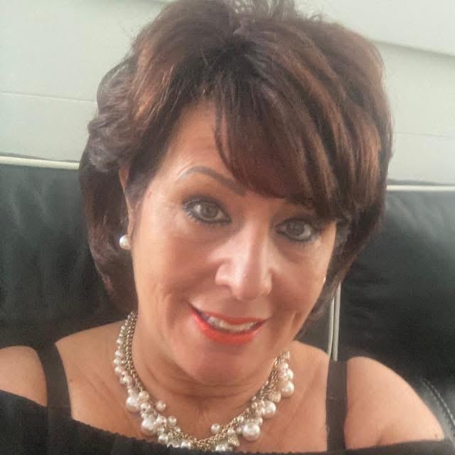 Monique van Oudshoorn Monique van Oudshoorn