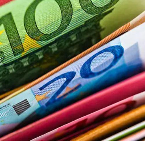 Inflatie bestrijden: rente verhogen of geldgroei stoppen? image