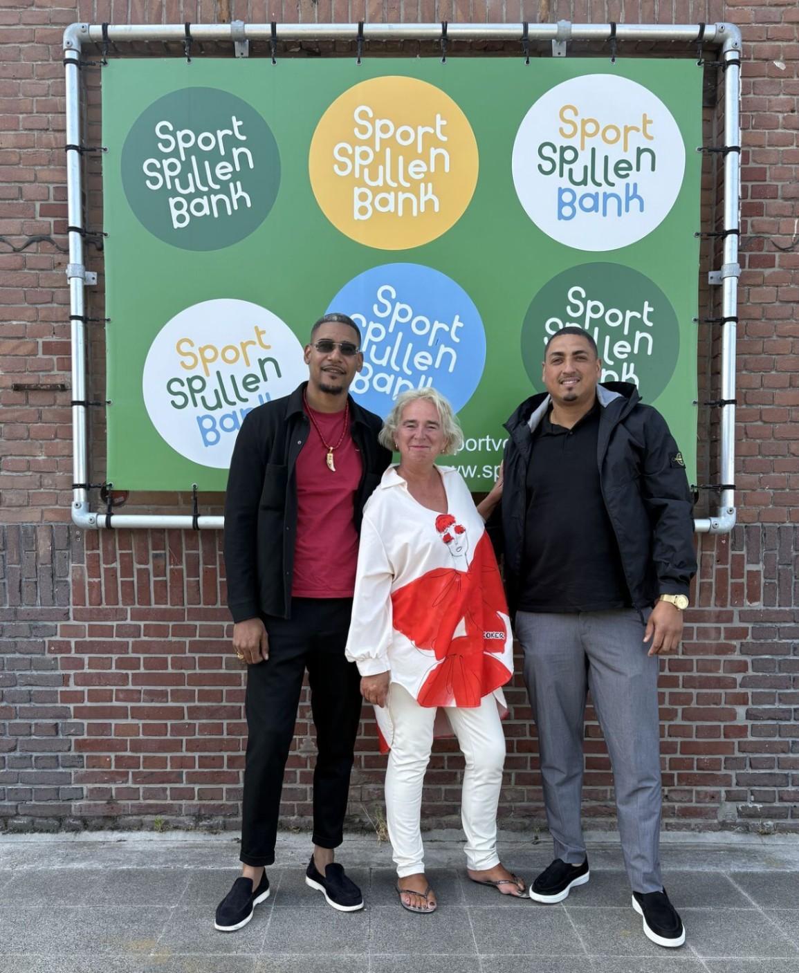 Op bezoek bij : Erna Truijens oprichter van de Sportspullenbank. image