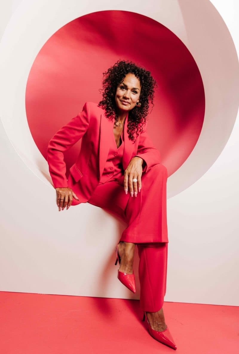 Dress Red Day is al 15 jaar dé dag van de Hartstichting waarop we samen aandacht vragen voor hart- en vaatziekten bij vrouwen. image