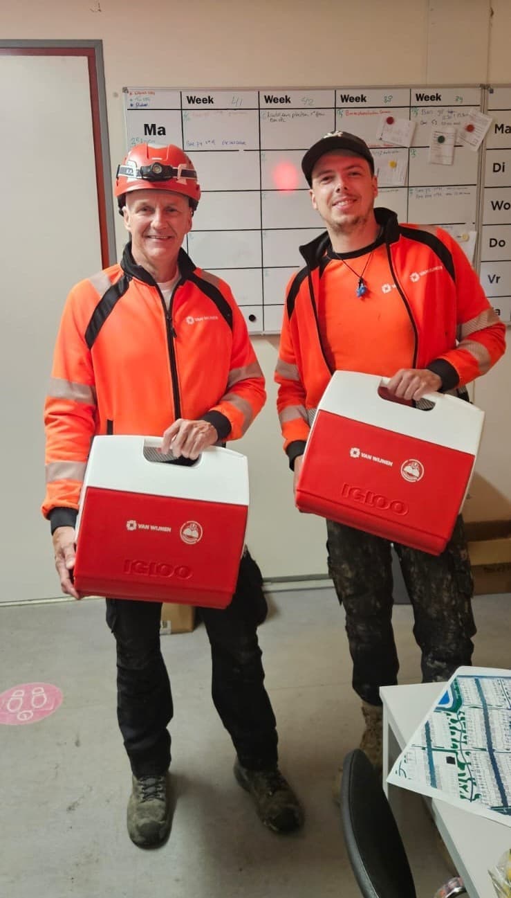 The right moment to give makes all the difference! image